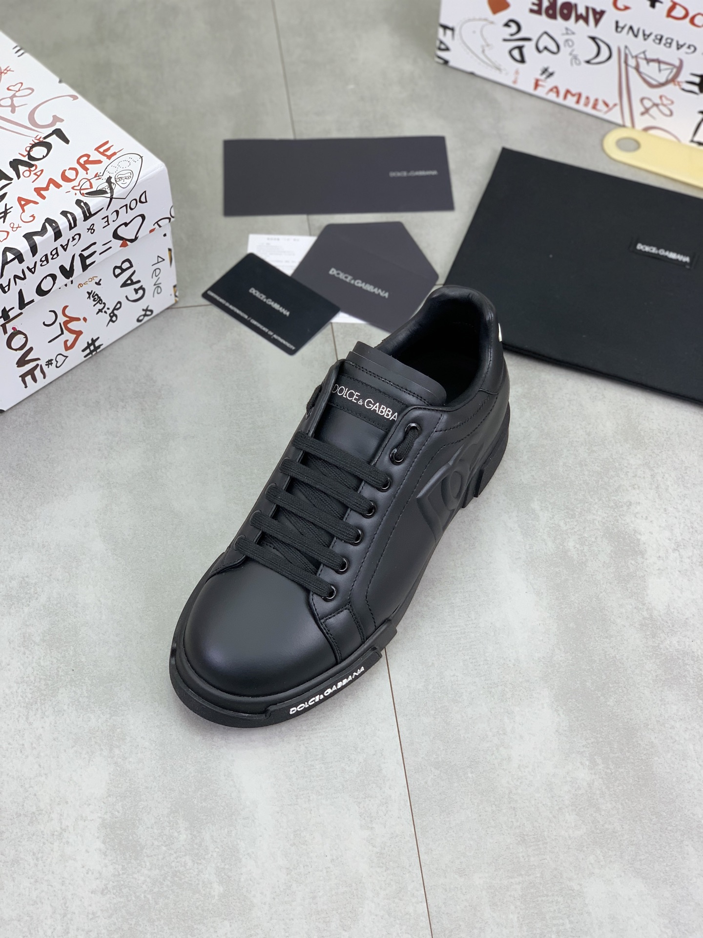 olce & Gabbana shoe